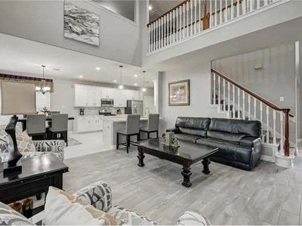 4807 Schiller Park Ln, Sugar Land, TX 77479
