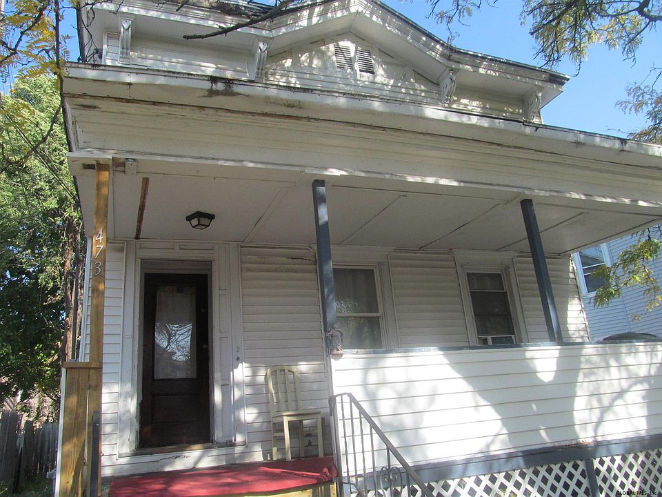 2nd image of 473 Morris St