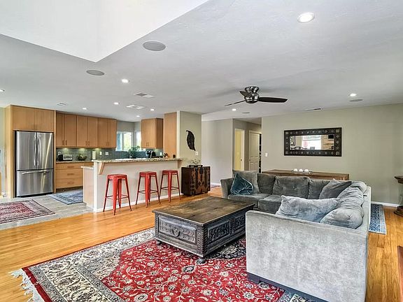 Living Room/Dining Room/Kitchen