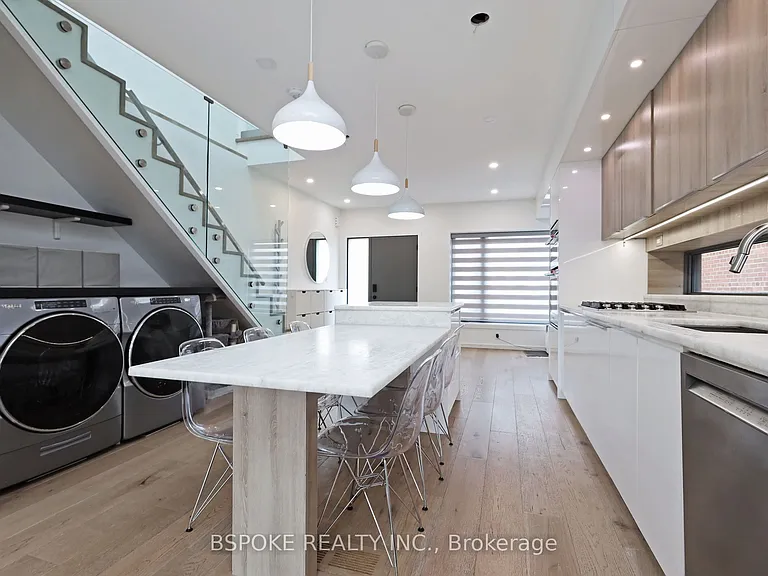 707 Mortimer Ave — Photo 9