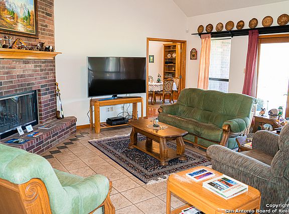 5th image of 1433 County Road 4516