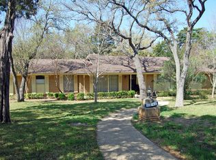 9647 Bryce Dr, Woodway, TX 76712