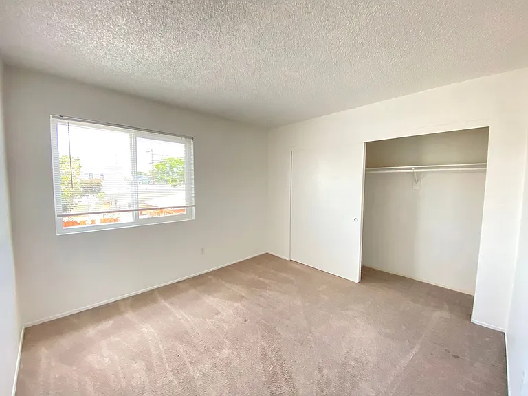 4575 Oregon St #1 — Photo 7