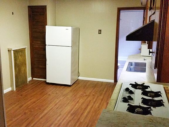 3rd image of 36 Fayette St APT 3