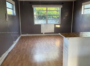 602 SW 8th Ave #1, Hallandale, FL 33009