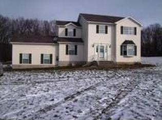 2546 Highland Cir, Stroudsburg, PA