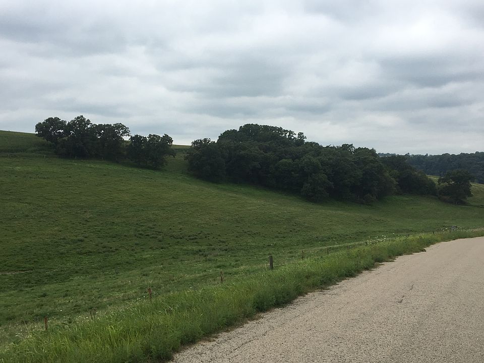 2nd image of 8897 Brue Rd