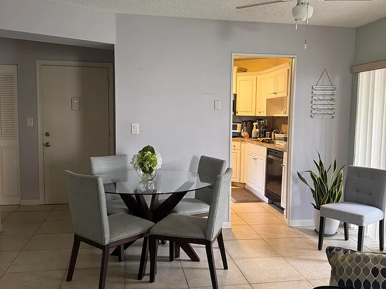7 Greenway Vlg N #107 — Photo 9