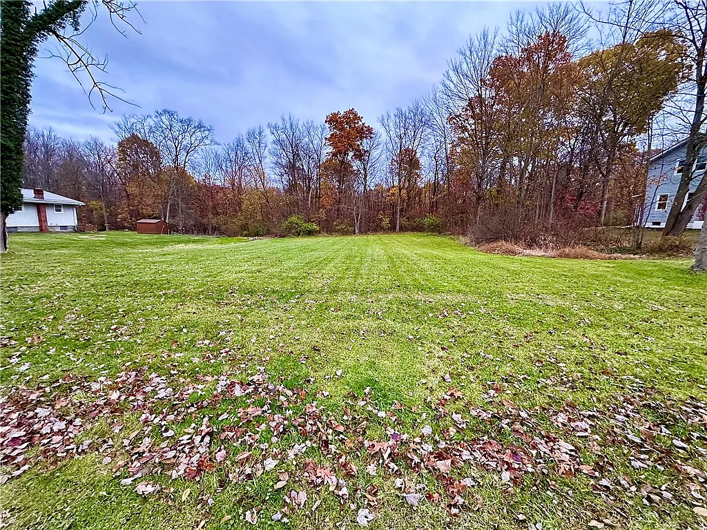0 Lilac Dr photo 1
