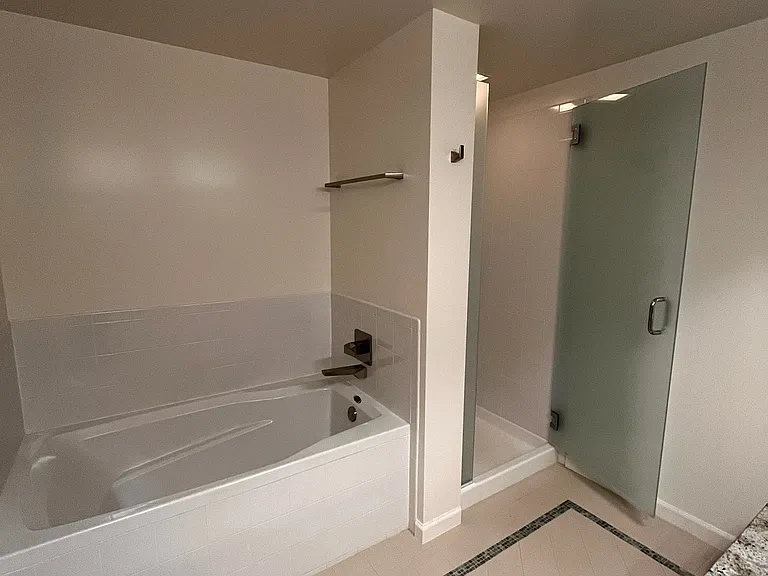 335 Detroit St #403 — Photo 9