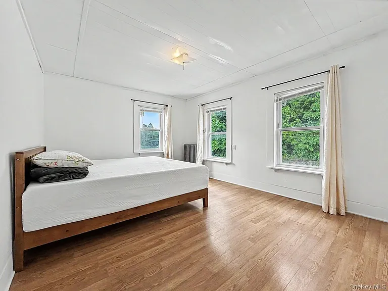 63 Fowler St — Photo 12