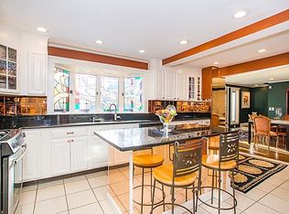 25 Sackville St, Charlestown, MA 02129
