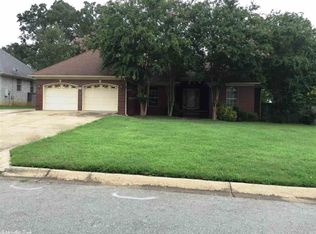 608 Innsbrooke Cv, Jacksonville, AR 72076