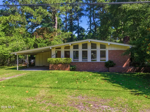 1904 Chestnut Avenue, New Bern, NC 28562