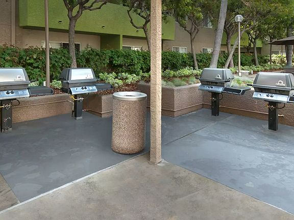 2nd image of 530 S Berendo St APT 244