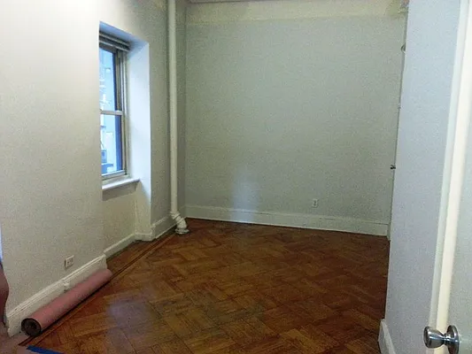 Rented by AJ Clarke | media 28