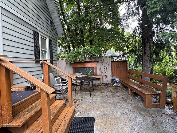 4th image of 1303 Big Falls Ave