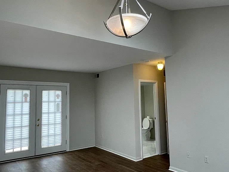 463 Carrollton Dr — Photo 23