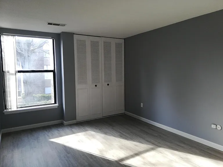 37 Shrewsbury Green Dr — Photo 5