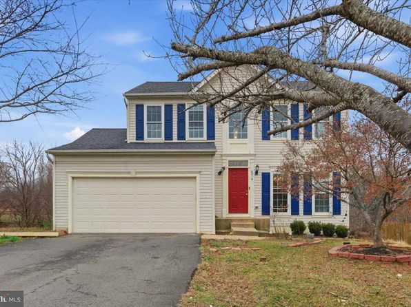 6914 S Dewey Ct, Fredericksburg, VA 22407