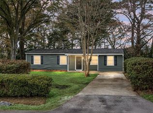 1820 Meadowlawn Dr, Charleston, SC 29407