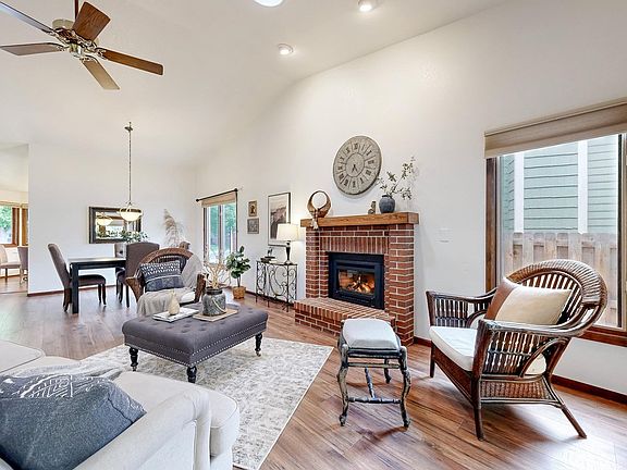 5th image of 2112 Creekwood Ct