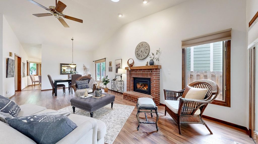 2112 Creekwood Ct