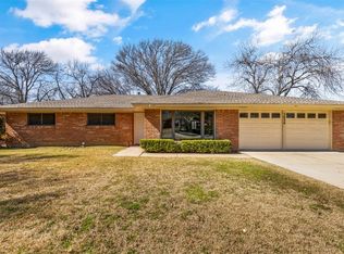 5624 Whitman Ave, Fort Worth, TX 76133
