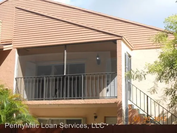 15633 SW 85th Ter #303, Miami, FL 33193