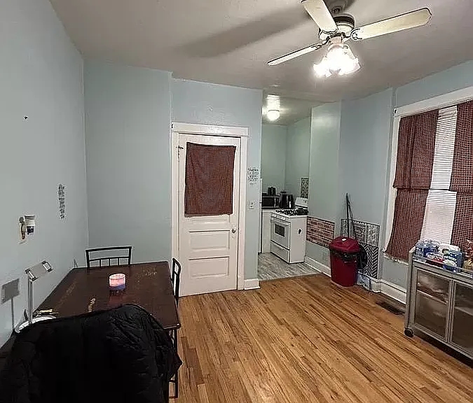 1958 W Waveland Ave #2 — Photo 8
