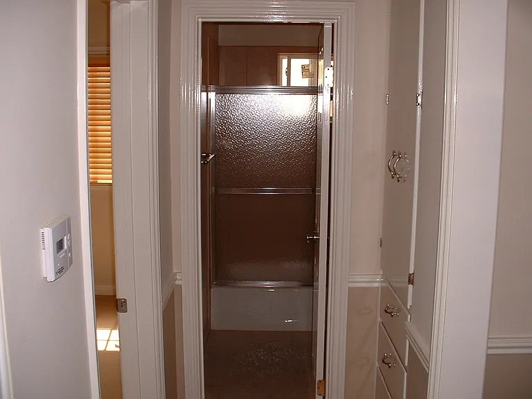 416 1/2 W Walnut Ave #416 — Photo 3