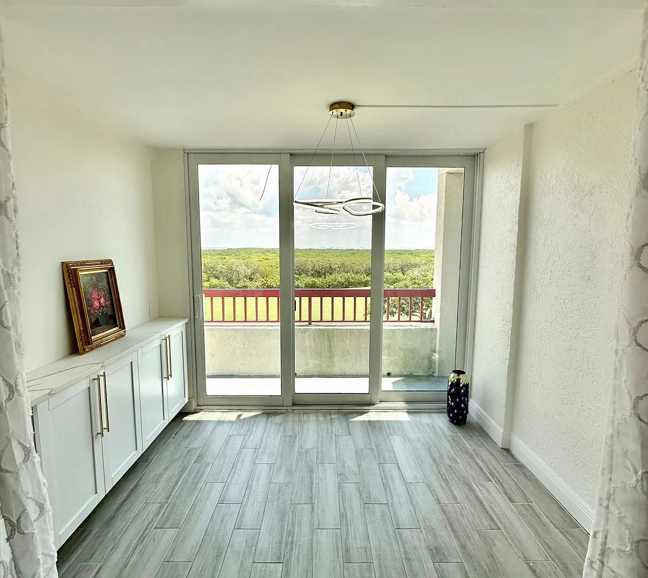 2 bed, 1085 sqft, $2,295 — Photo 4
