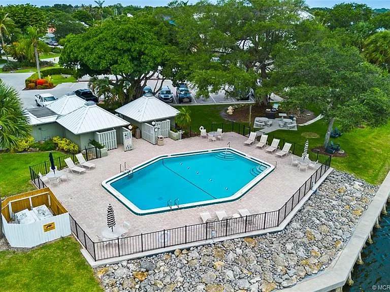 3901 SE Saint Lucie Blvd #44 — Photo 50