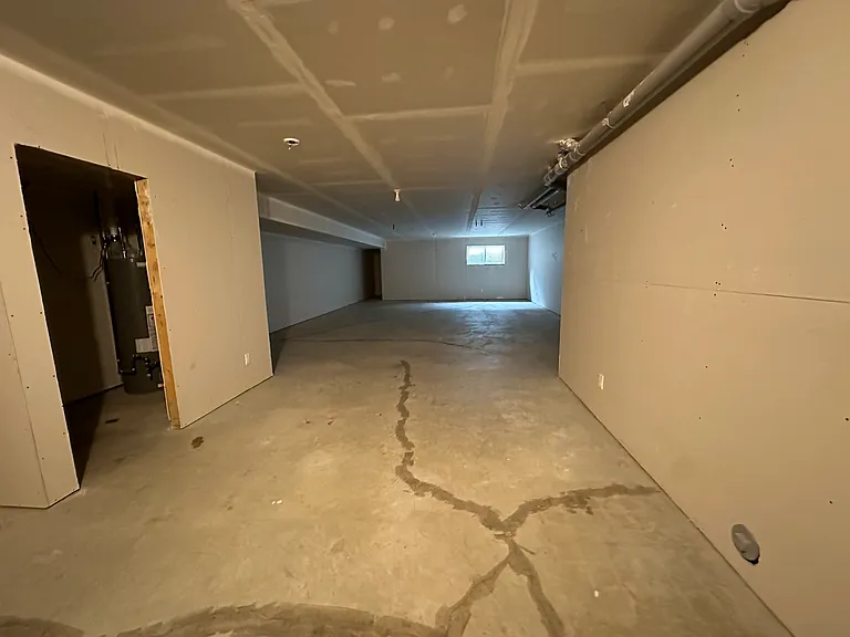 220 Spruce Ridge Rd — Photo 29