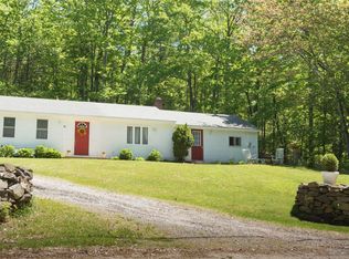 89 Mary Jane Rd, Buxton, ME 04093