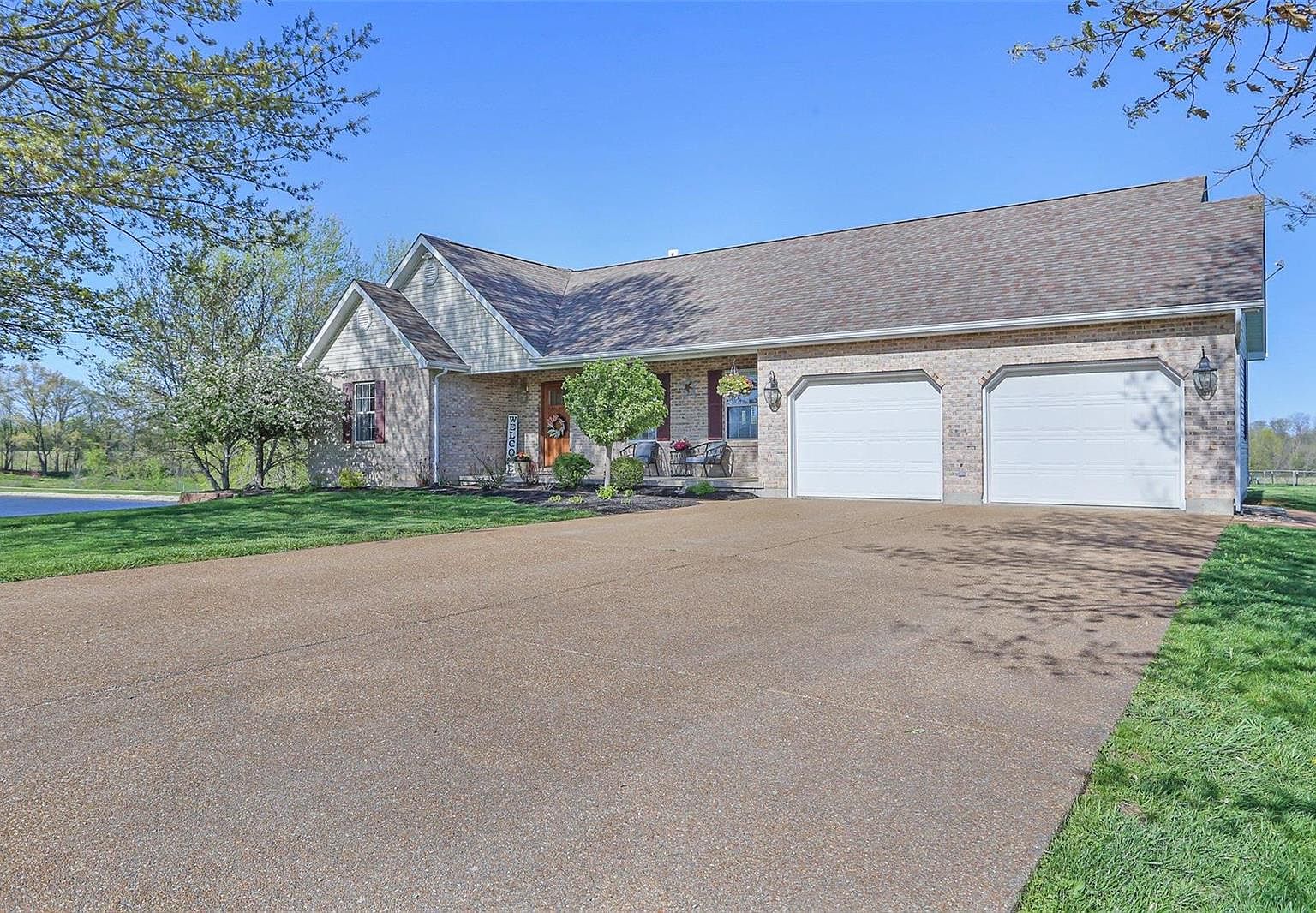 935 Gerling Ln, New Haven, MO 63068 Zillow