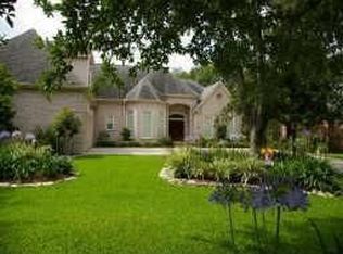 5101 Braeburn Dr, Bellaire, TX 77401