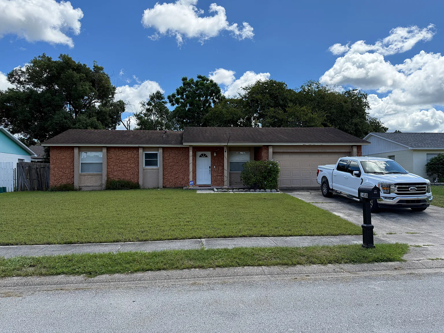 3 bed, 1450 sqft, $2,200 — Photo 1