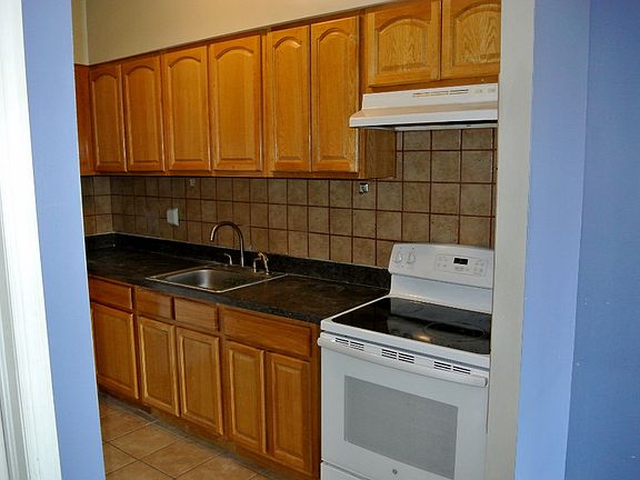 3rd image of 518 Eastern Pkwy APT 3F