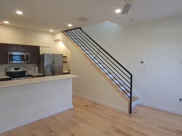 1401 Hull St #3, Baltimore, MD 21230