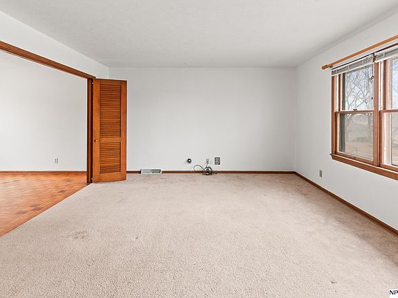 5th image of 603 Nob Hill Ter