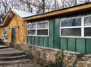 215 S Stone Bridge Rd, Fayetteville, AR 72701