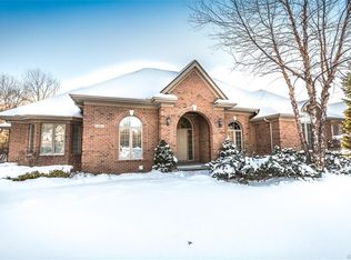 2559 Overbrook, Highland, MI 48357