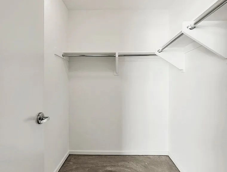 901 Hancock Ave — Photo 16