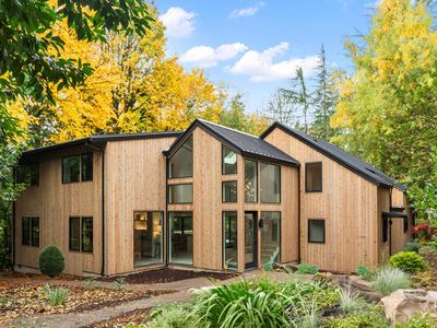 12417 S Terwilliger Blvd, Portland, OR, 97219