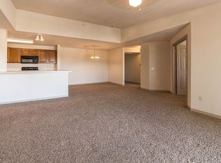 KINGSTON GREEN, Saint Paul, MN 55124