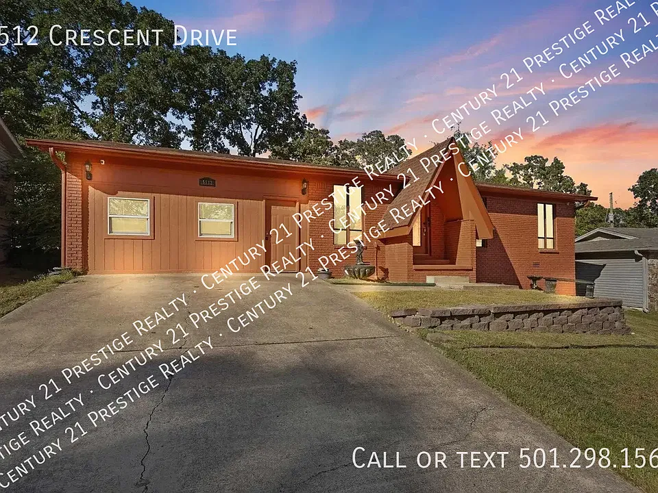 5512 Crescent Dr