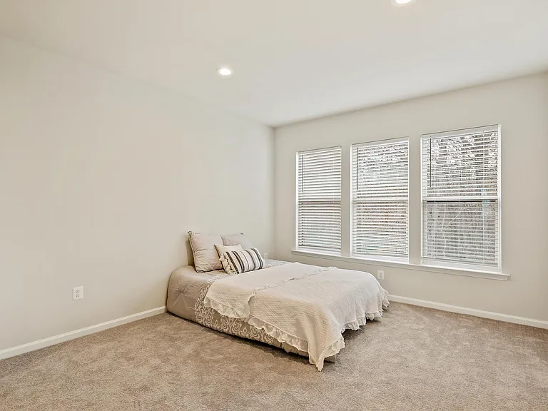 3410 Watershed Blvd — Photo 15