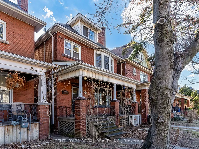 184 Maplewood Ave — Photo 2