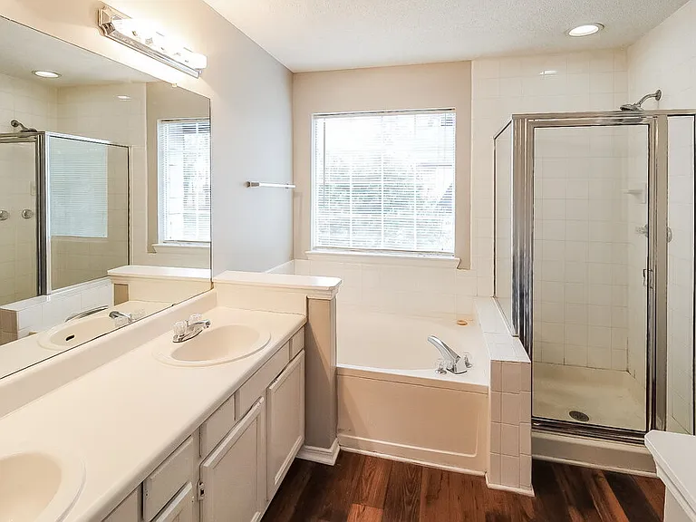 1015 Redan Trce — Photo 12